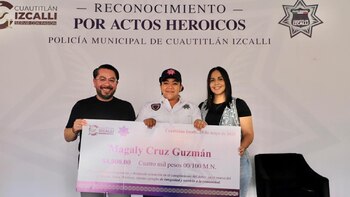 Entregan reconocimientos y dan apoyo