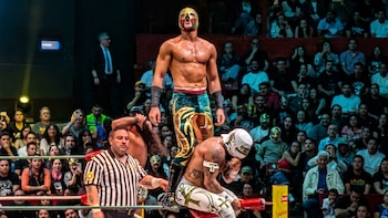 Soberano Jr. aplasta a Titán con brutal ‘martinete’ y calienta su duelo contra Bandido previo al 93 Aniversario del CMLL