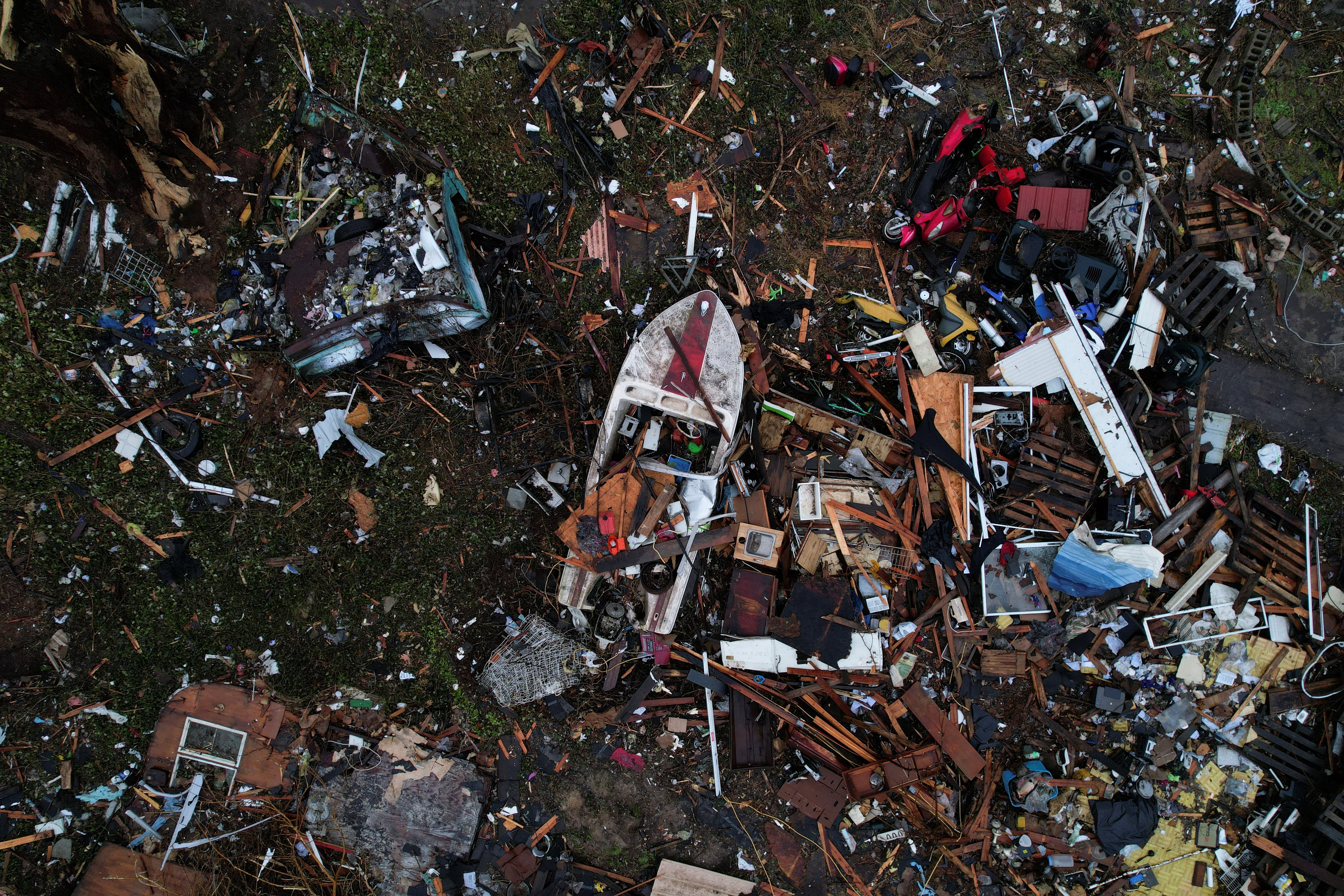 Las principales amenazas para 2026 incluyen tormentas eléctricas graves, ráfagas de viento superiores a 120 km/h y peligrosas inundaciones repentinas. (REUTERS/Cheney Orr)