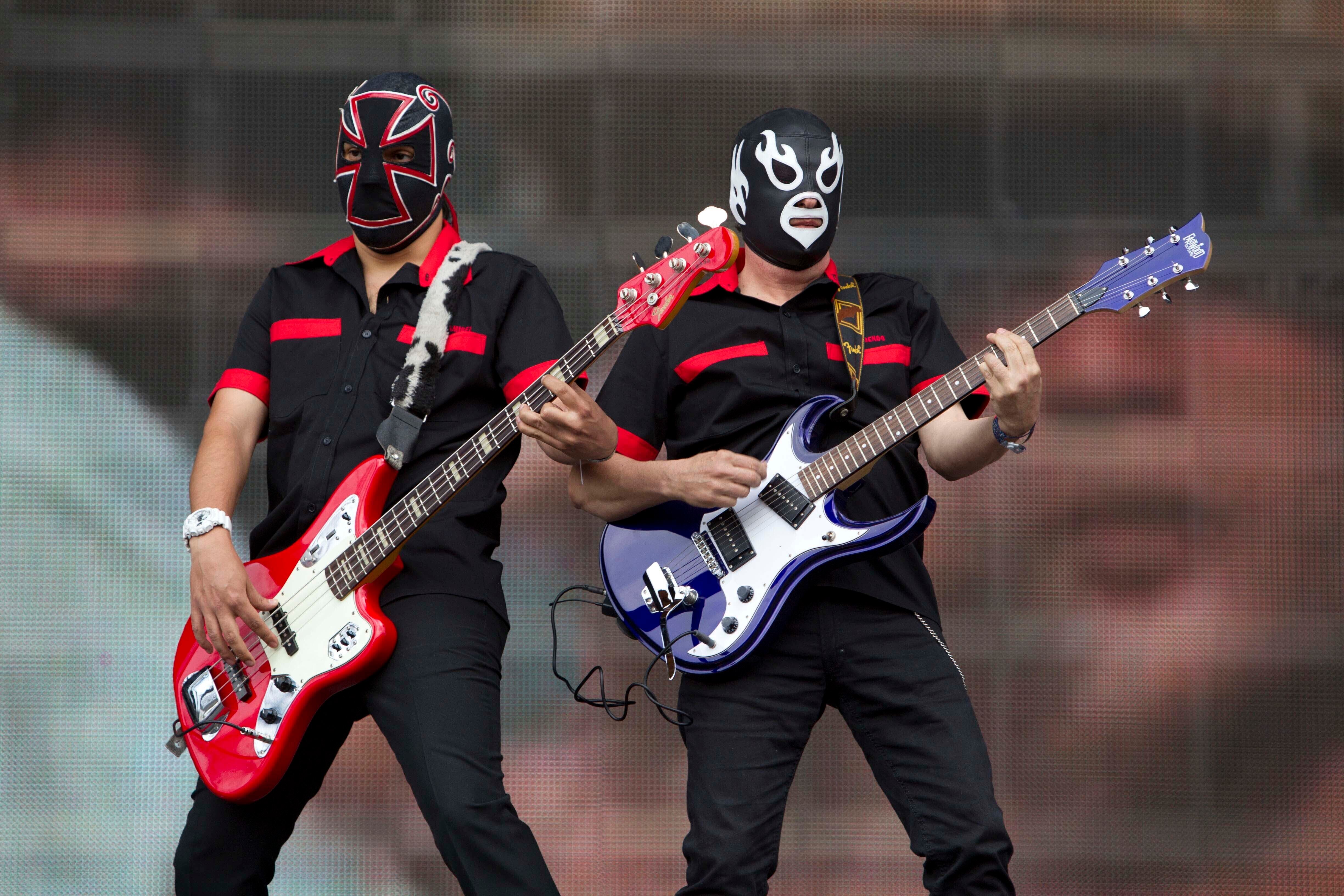 Lost Acapulco es reconocida por su surf-rock y sus extensas giras internacionales en festivales de varios continentes (Foto AP/Christian Palma, archivo)