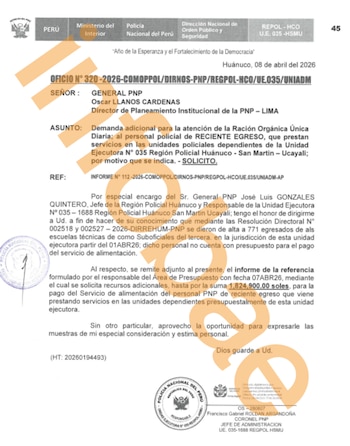 Primer pedido de presupuesto adicional para alimentación de agentes de la PNP de las regiones Huánuco, San Martín y Ucayali dirigido al general Óscar Llanos Cárdenas, director de Planeamiento Institucional de la PNP - Lima. (Foto: Composición - Infobae Perú)