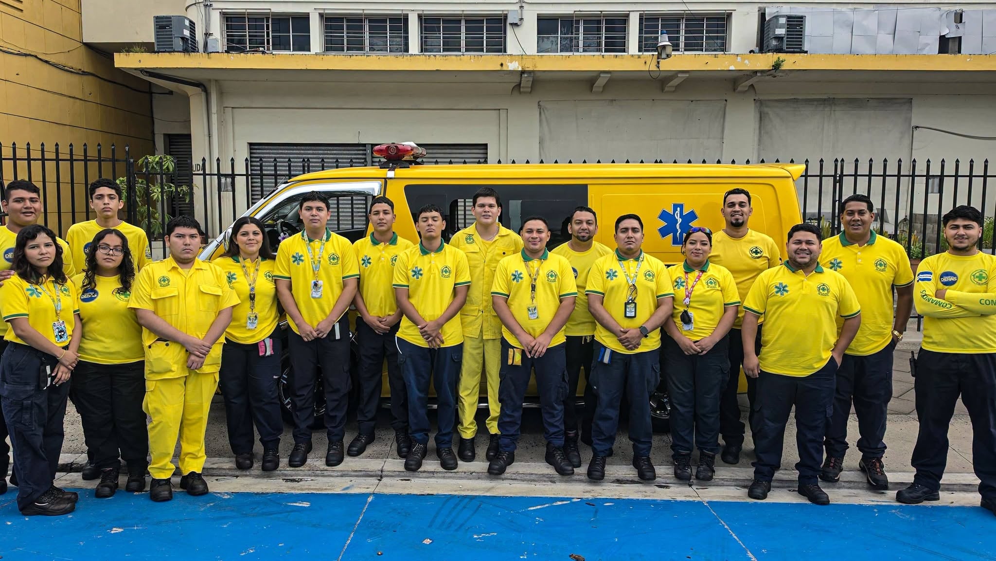 La organización opera todos los días de la semana y también realiza traslados de embarazadas, tras participar en respuestas a terremotos, huracanes, deslaves como el de Montebello y siniestros viales (Foto cortesía Comandos de Salvamento)