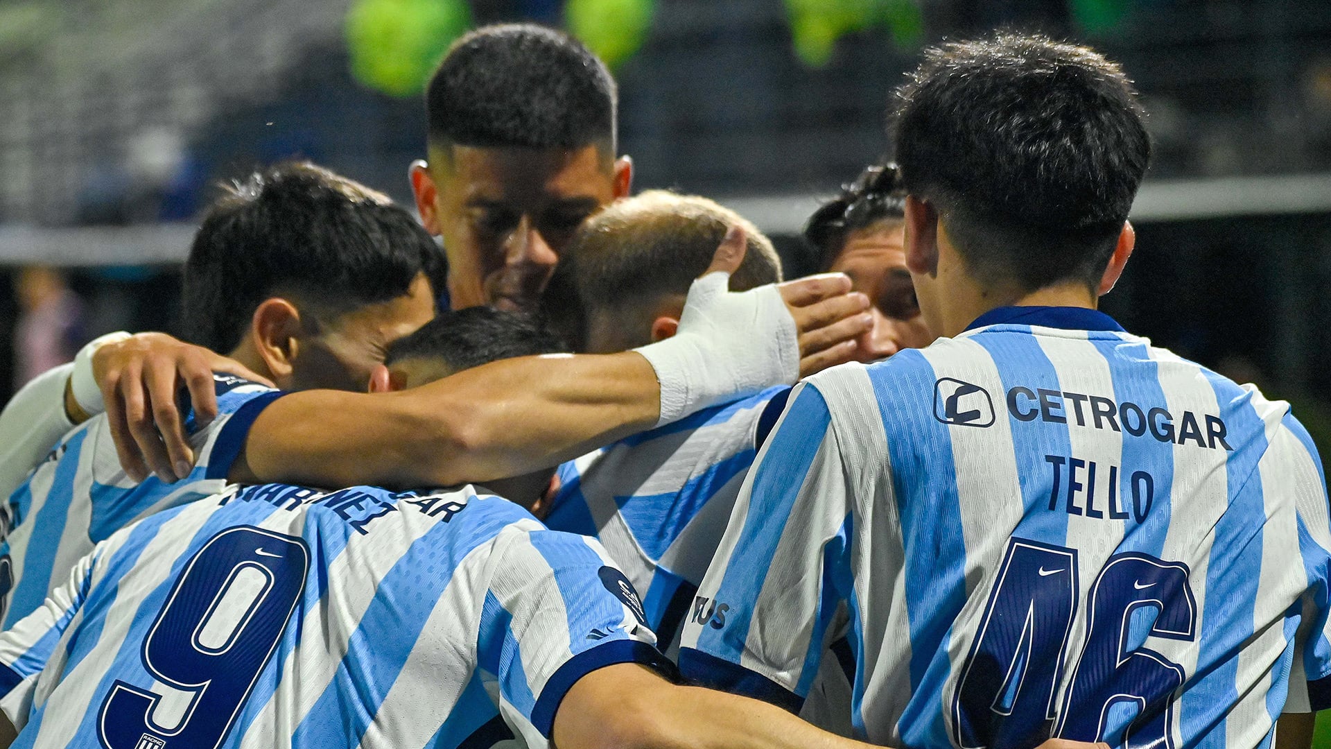 Racing goleó 4-1 a Defensa y Justicia y avanzó a octavos de final de la Copa Argentina