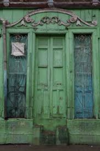 Detalle de una puerta y