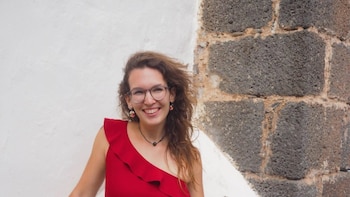 La poeta argentina Katya Vázquez se alza con el IV Premio de Poesía Pablo García Baena
