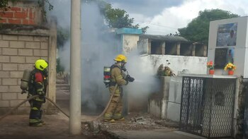 Incendian tumba de presunto asesino