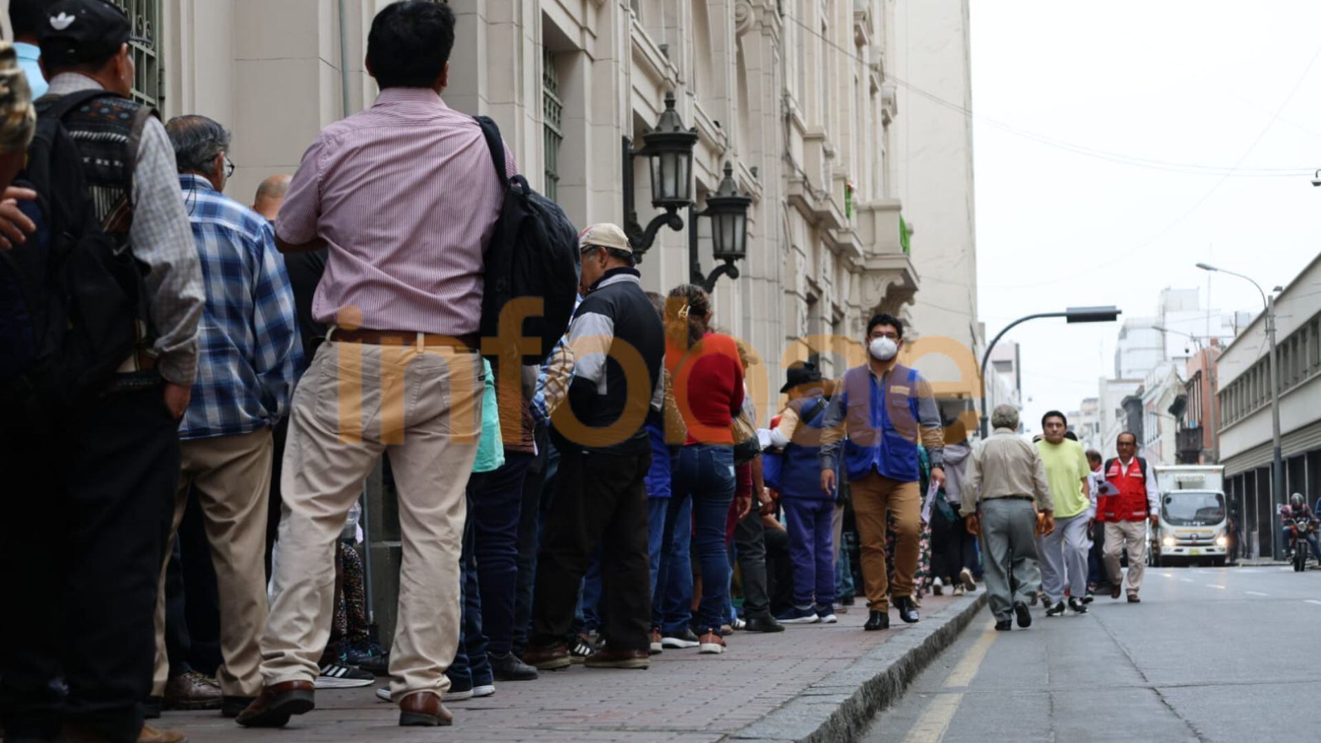 Nuevas devoluciones del Fonavi del 2025 se planean definir ya en enero. - Créditos Infobae/Paula Díaz