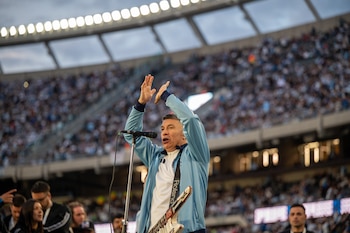 Los famosos despidieron a Lionel Messi en el estadio Monumental