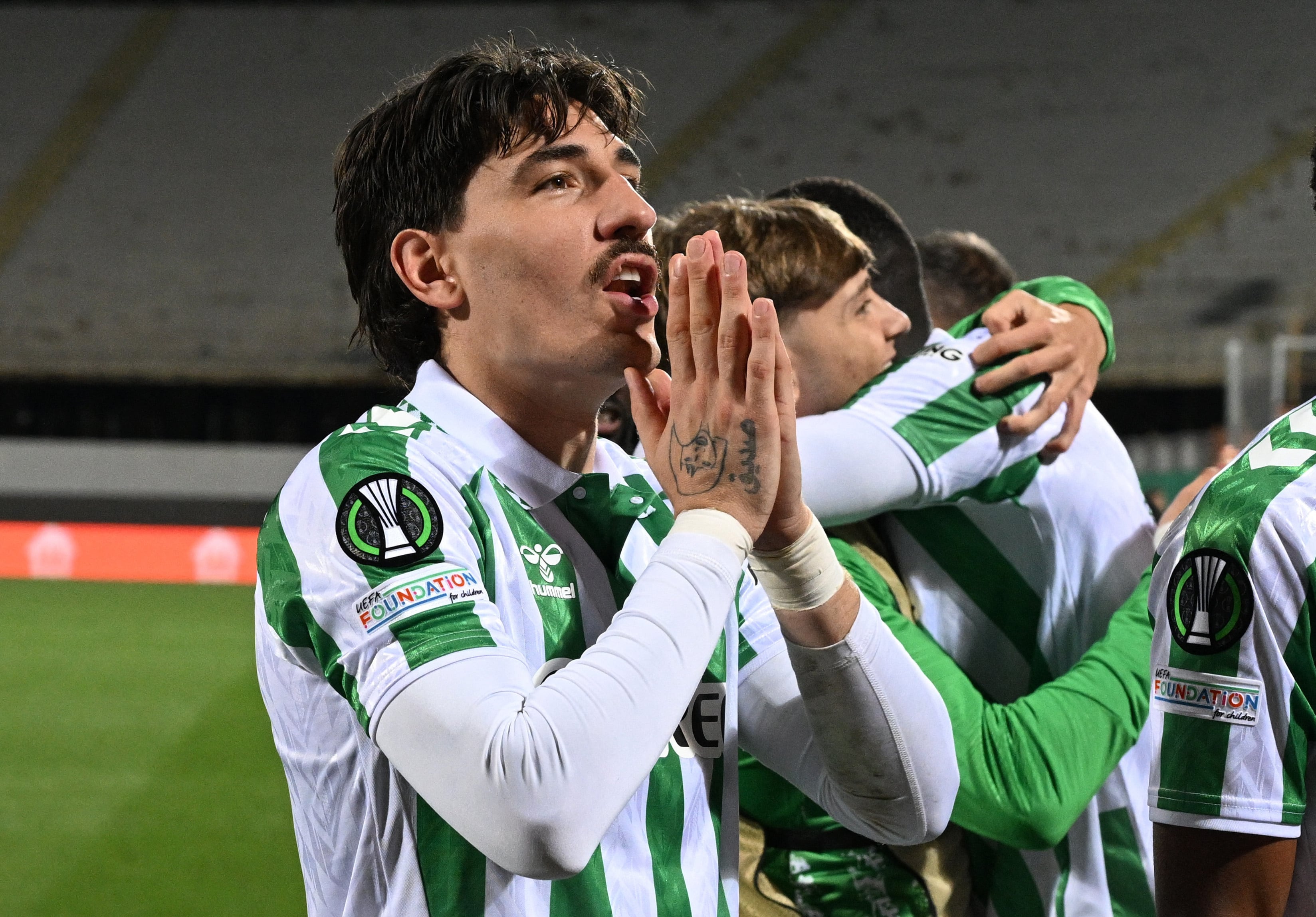 Bellerín reflexionó sobre un tema tabú en el mundo del fútbol (REUTERS/Jennifer Lorenzini)