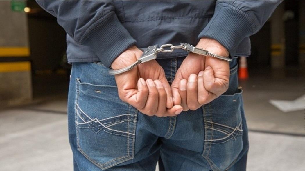 El detenido es señalado por al menos 16 ataques sexuales, un feminicidio y delitos de extorsión y pornografía infantil - crédito Policía Nacional - crédito Policía Nacional