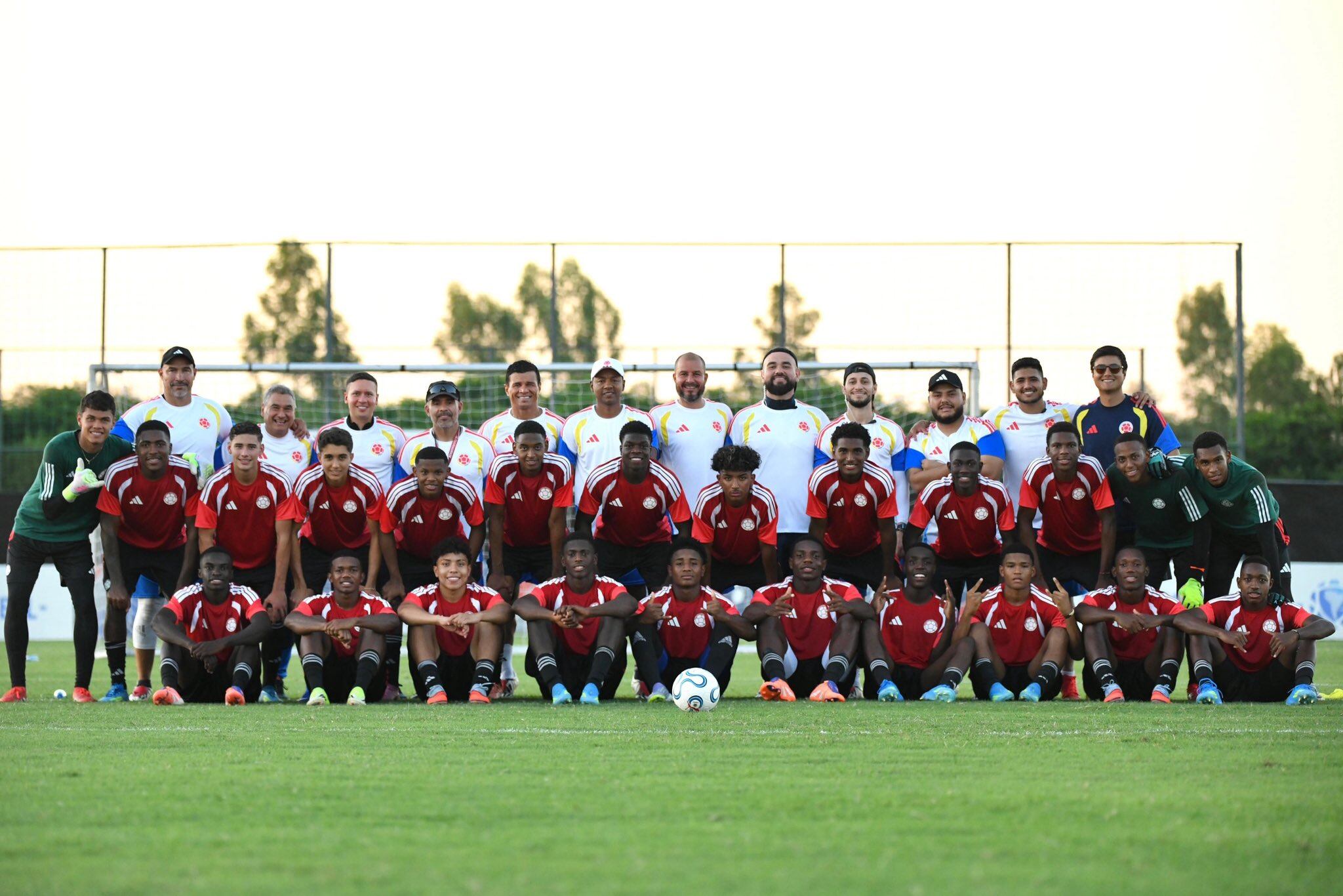 La selección Colombia clasificó al mundial del 2025 y espera repetir el objetivo en la edición 2026 del Sudamericano - crédito FCF