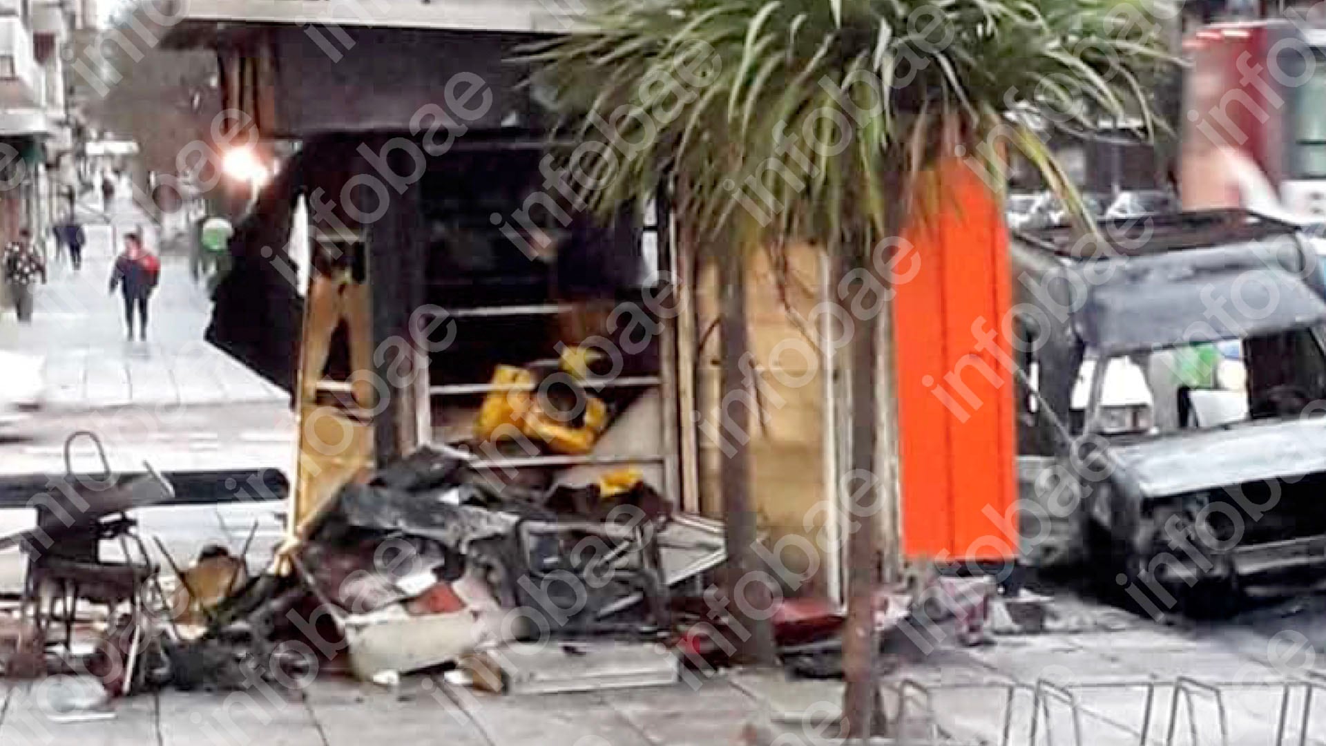 Un auto abandonado se incendió y le quemó el puesto de diarios: la Justicia condenó a la municipalidad