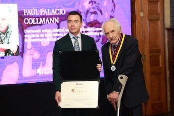 En Cultura y Arte fue distinguido Paúl Amadeus Palacio Collmann, artista plástico cuya carrera supera los 60 años.