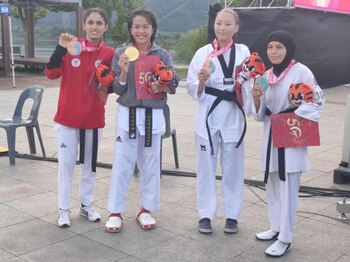 Angélica Espinoza se subió al