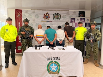 La investigación vinculó a cuatro de los detenidos con ataques contra la Fuerza Pública y la población civil en Arauca - crédito Ejército