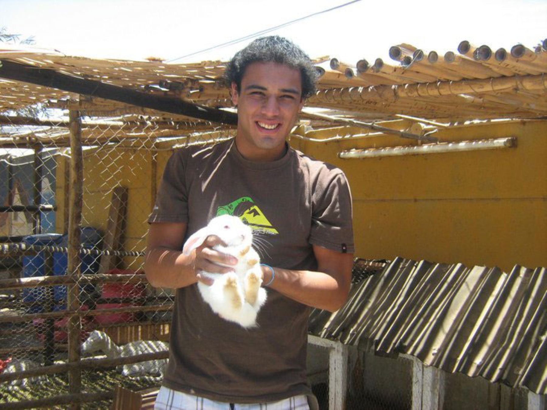 Walter Oyarce era un estudiante universitario de Ingeniería Industrial y apasionado por el fútbol. Su muerte, ocurrida cuando tenía 23 años, convirtió su nombre en símbolo del debate contra la violencia en los estadios. (Andina)