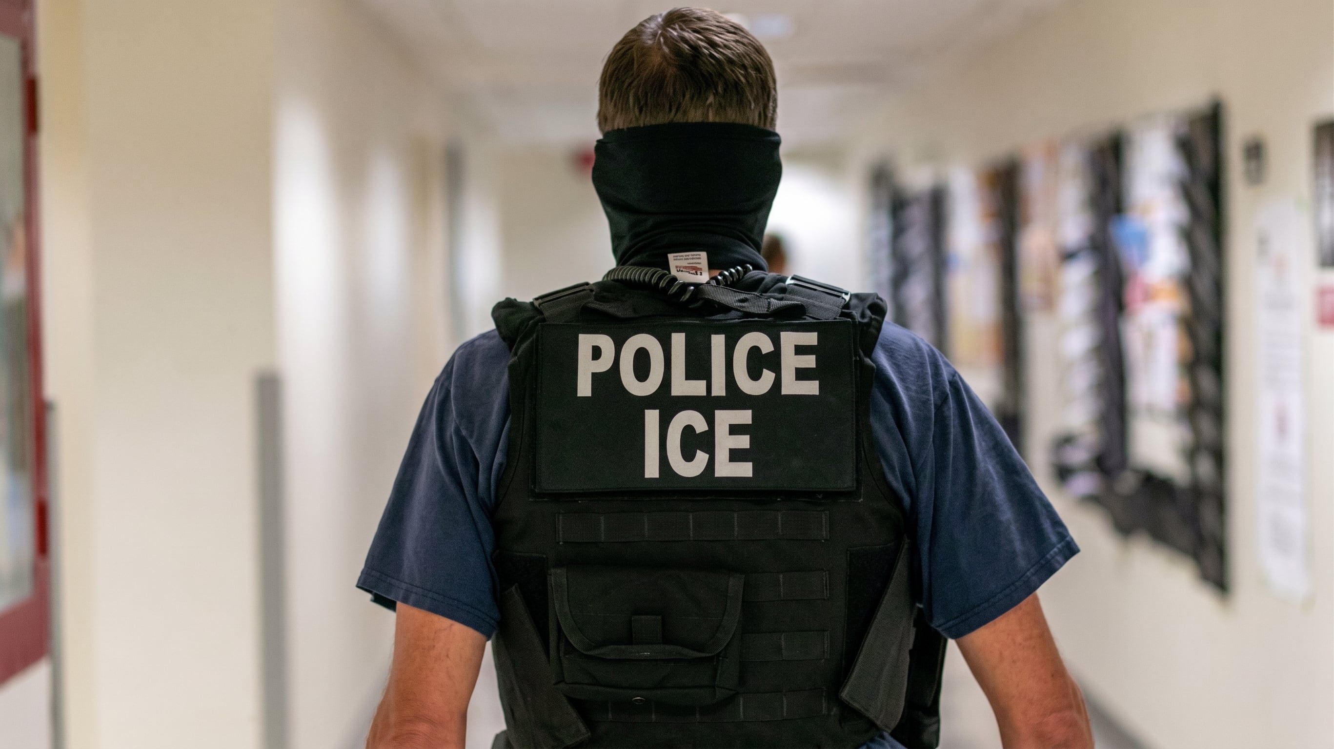 Luis Galeano fue detenido por agentes de ICE el 14 de septiembre en Orlando, Florida, mientras trabajaba como conductor de Uber y quedó bajo custodia migratoria. / (Imagen Ilustrativa Infobae)