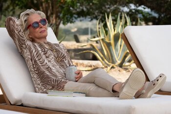 Holland Taylor es parte del elenco principal de 'Brothers'.