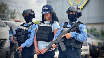 Policía de Honduras investiga un presunto secuestro que habría sido simulado por una menor