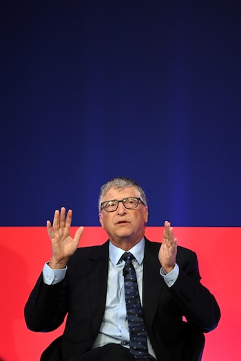 Bil Gates se mantuvo como