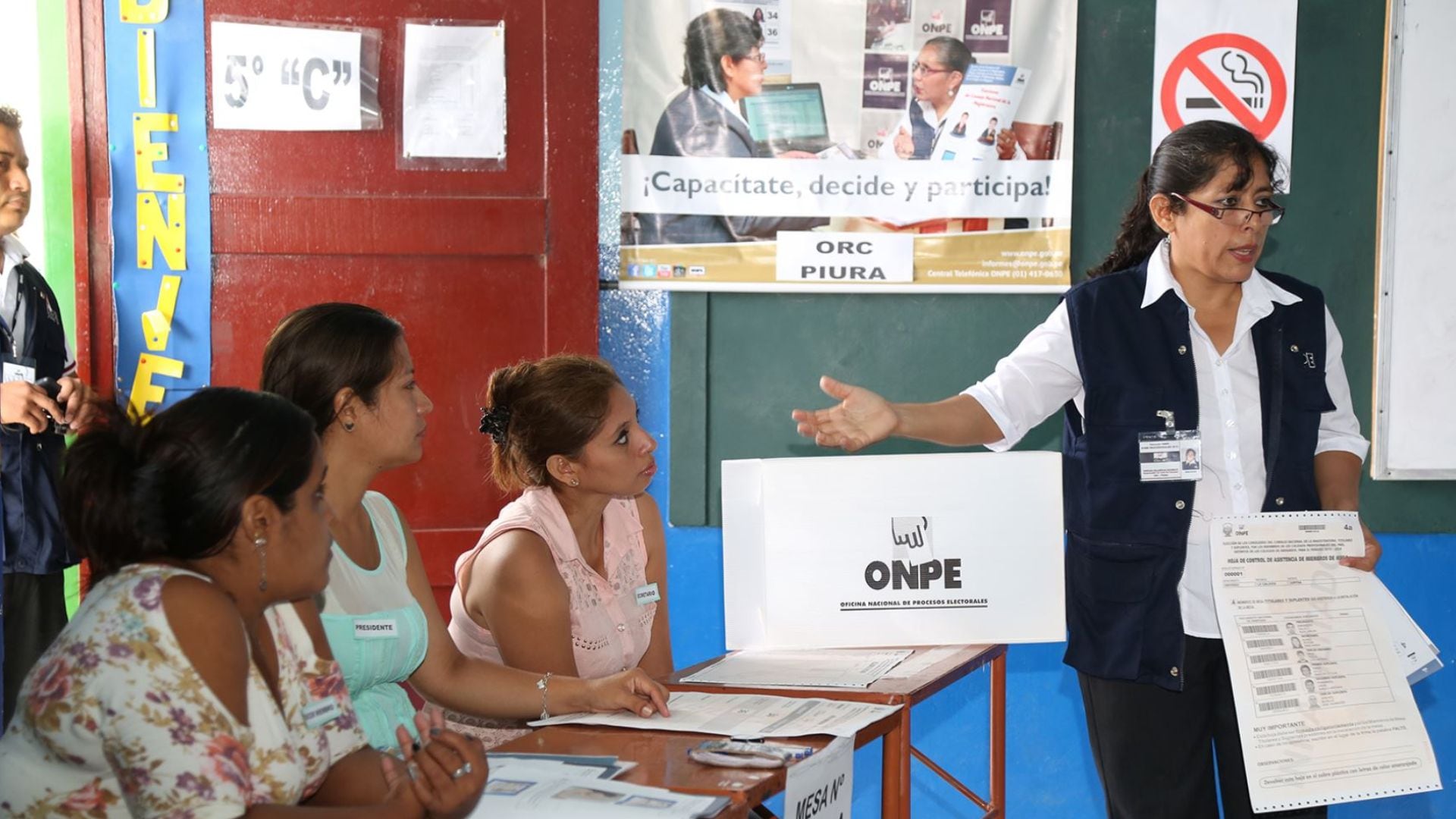 La ONPE realizará los pagos mediante depósito bancario, la billetera digital Yape o cobro presencial en agencias del Banco de la Nación - Créditos: Andina.