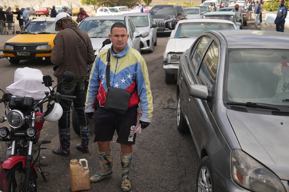 F2NV5STAEBHWDDCVQ7YYX3OM3I