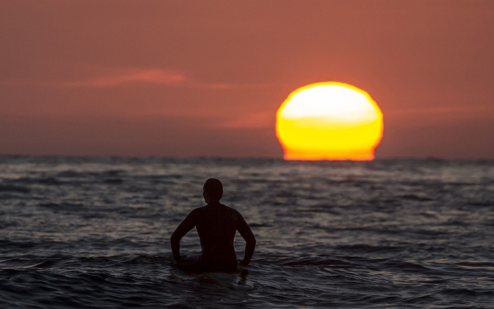El contraste entre frío intenso y calor inusual marca la agenda meteorológica. (Cuartoscuro)