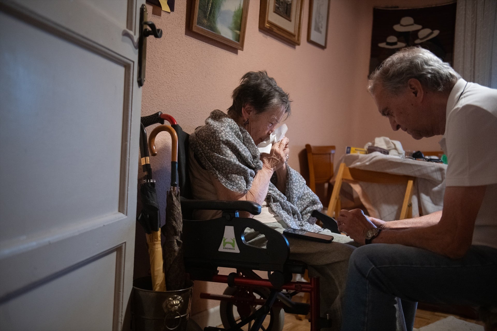 Maricarmen en su casa. (Fernando Sánchez / Europa Press)
