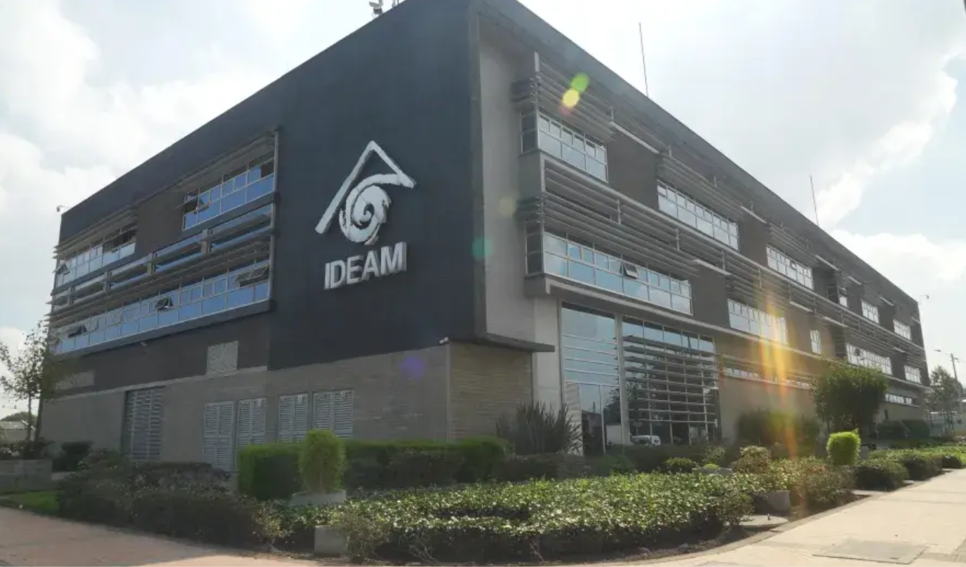 Ideam tiene nuevo director para afrontar retos urgentes como los incendios en el Tolima y el cambio climático - crédito Ideam