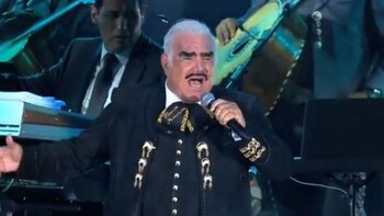 Vicente Fernández ofreció su último