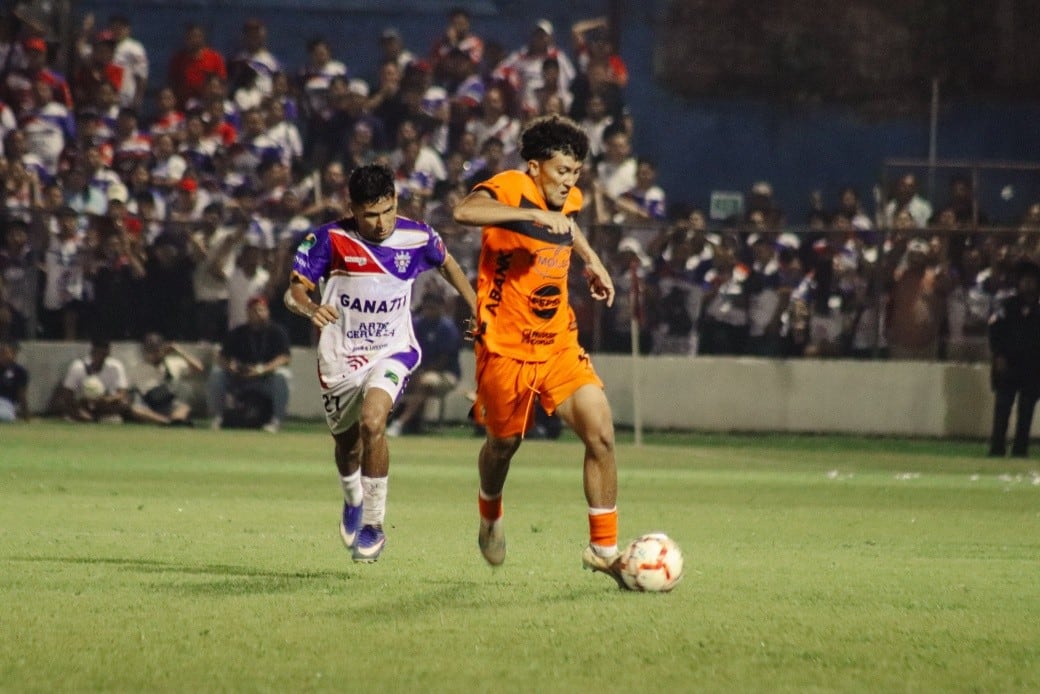 Águila aseguró su boleto a la final del Clausura 2026 tras vencer a Firpo en penaltis por marcador de 6-5. (Cortesía: C.D. Águila)
