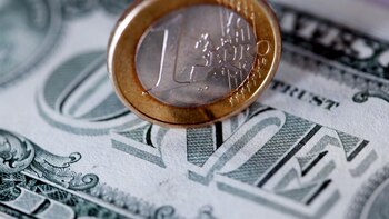 El petróleo sube con fuerza