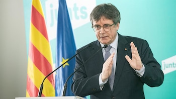 Puigdemont vincula los cánticos en el partido España-Egipto a la "agenda españolizadora del PSC"