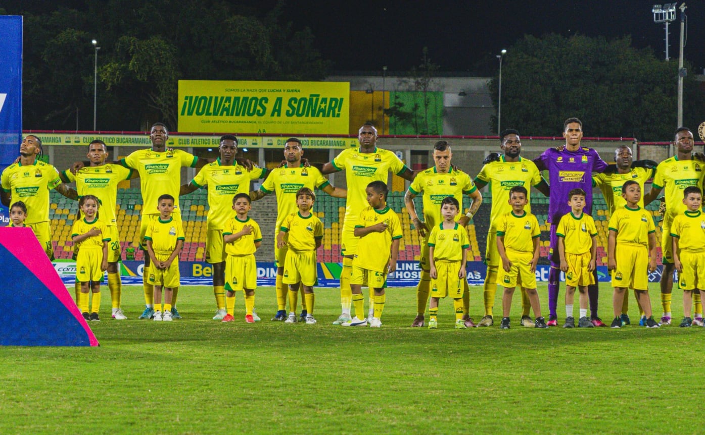 Bucaramanga, bajo sospecha por presunto despido irregular de dos jugadores