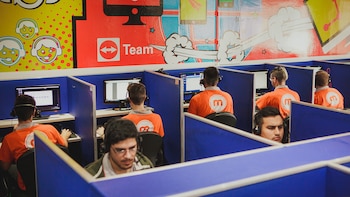 La empresa tiene oficinas en