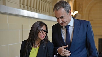 “Es pro Sánchez y pro Maduro. El fin justifica los medios”: la Policía revela cómo los jefes de Plus Ultra decidieron buscar la influencia de Zapatero para rescatar la aerolínea