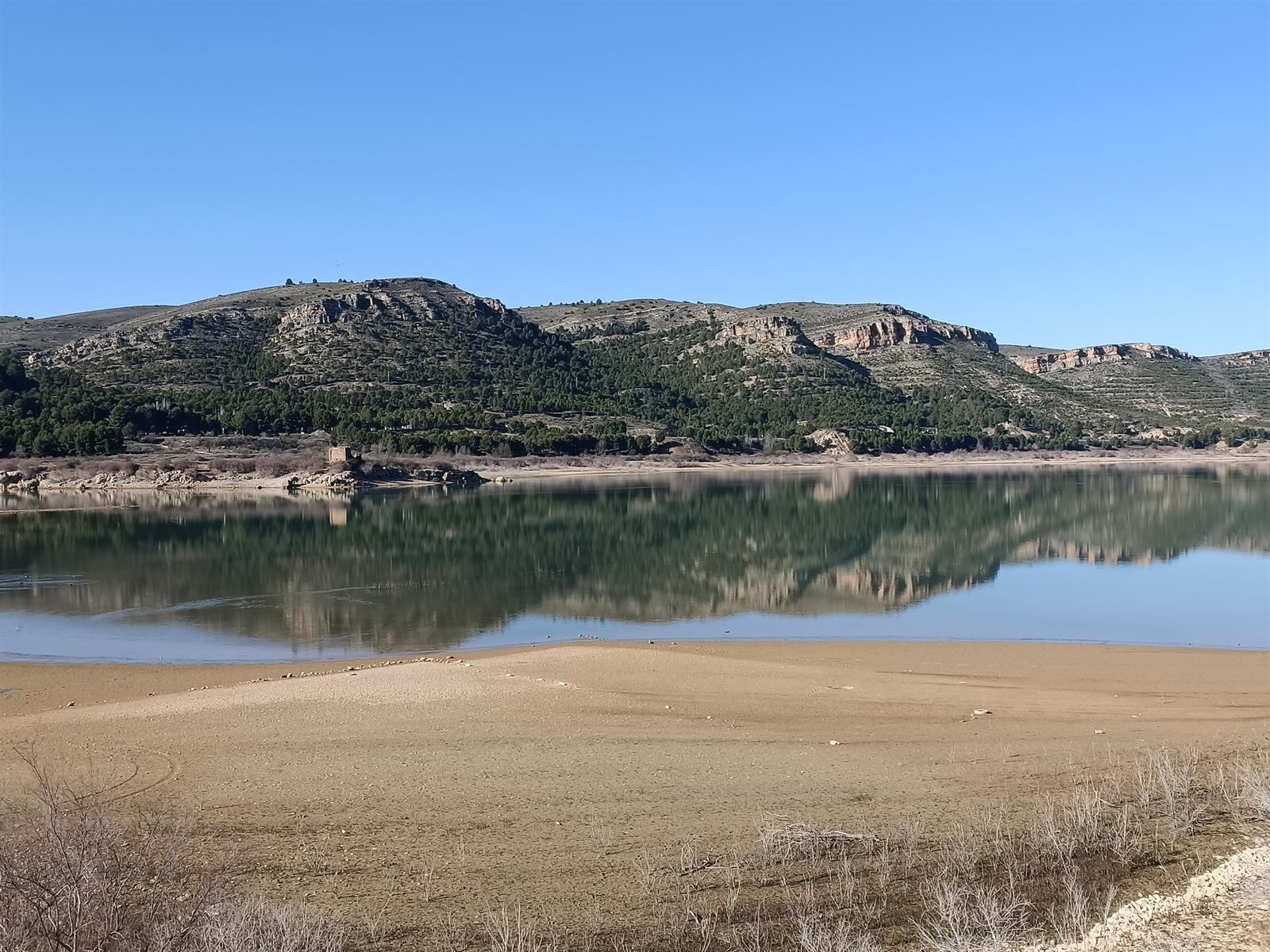 Los embalses de agua están a su 53,80 % de capacidad (Europa Press)