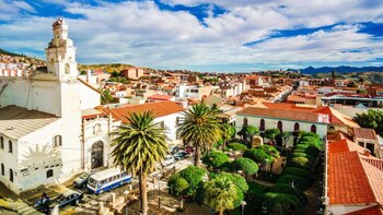 La capital del país más