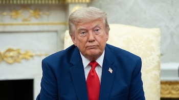 Trump avisa a las farmacéuticas de que aumentará los aranceles a medicamentos genéricos hasta el 200%