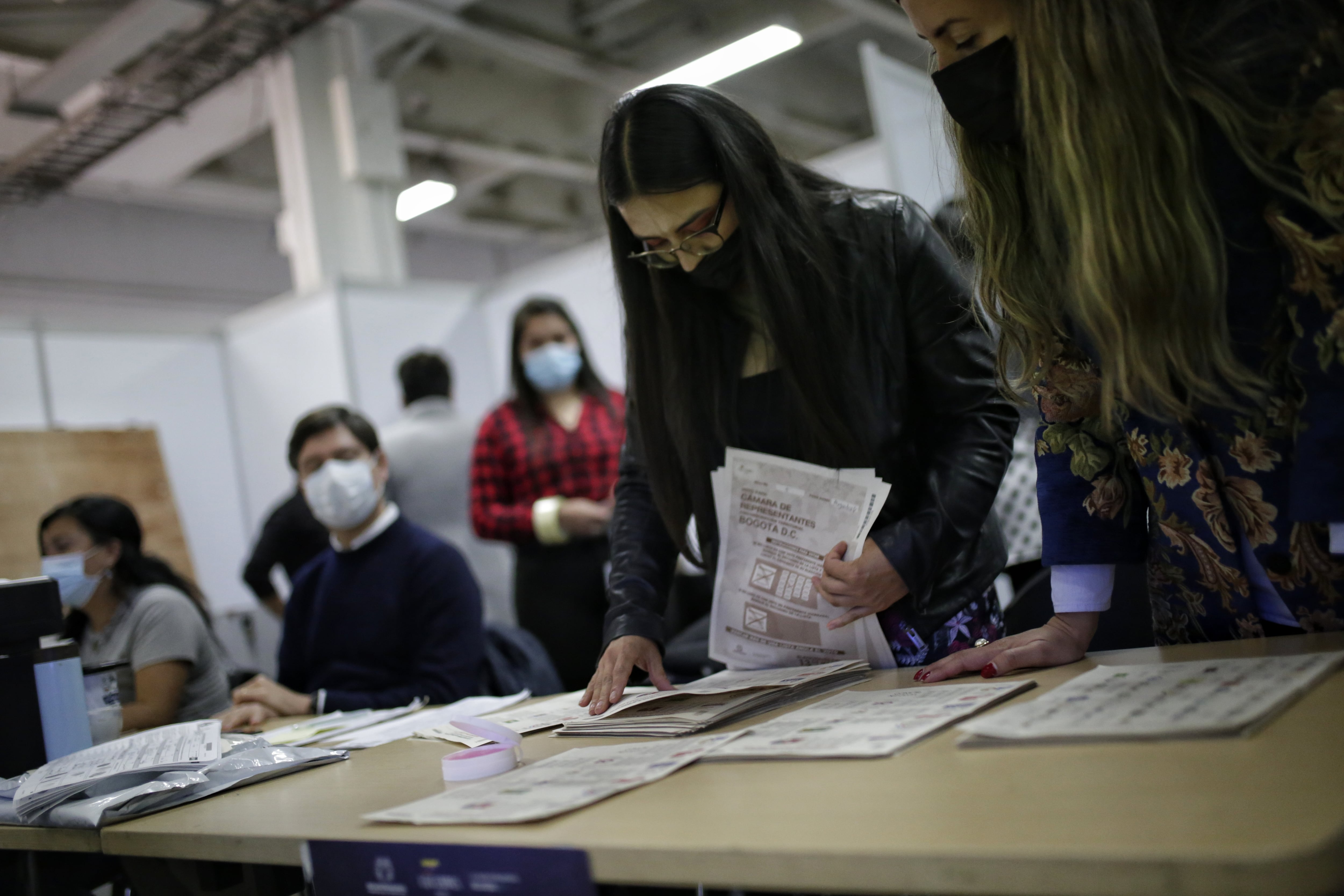 Si un jurado principal no asiste, el remanente asume de inmediato todas las funciones y responsabilidades legales del cargo- Colprensa