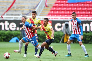 Chicote Calderón jugó de titular