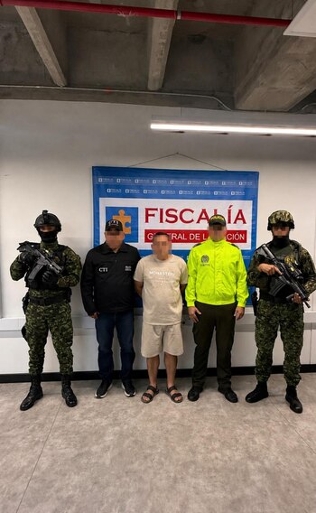 Entre los detenidos hay tres mayores, tres sargentos segundos, un sargento primero, un sargento viceprimero y un sargento primero retirado del Ejército Nacional - crédito prensa Ejército Nacional