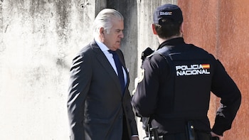 Bárcenas confirma que ordenó a otro preso destruir las grabaciones que tenía en la nube de Mariano Rajoy: “No debe quedar nada, es mi compromiso”