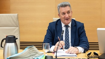 El conseller de Medio Ambiente