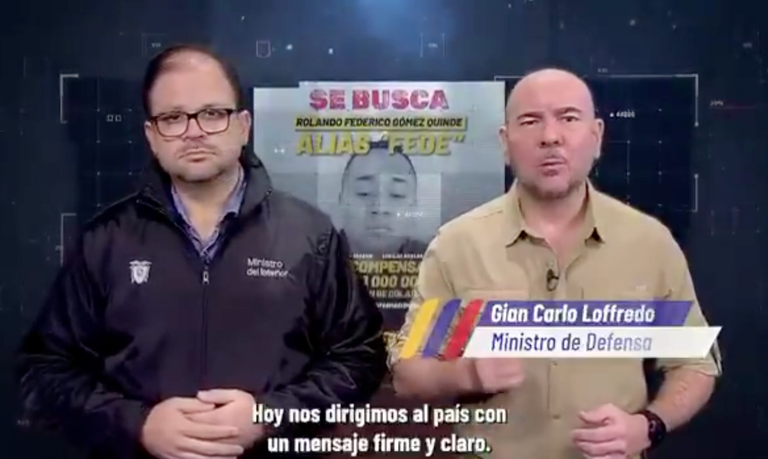 Los ministros del Interior y de Defensa, John Reimberg y Gian Carlo Loffredo, respectivamente, durante el anuncio de la recompensa.