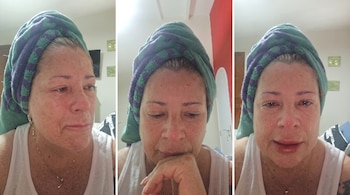 Tres imágenes contiguas de una mujer con una toalla enrollada en la cabeza, camiseta blanca y lágrimas en el rostro.