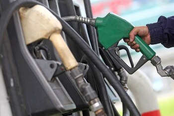 El precio de la gasolina en la capital del país cambia todos los días. (Andina)