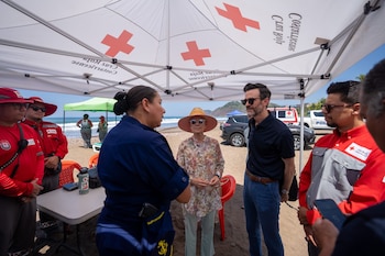 Autoridades costarricenses utilizaron recursos aéreos y marítimos en un operativo conjunto con la Cruz Roja y la Embajada de Estados Unidos. (Cortesía: Embajada de los Estados Unidos)