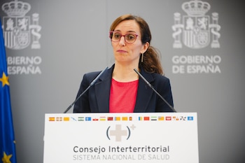 Imagen de archivo de la ministra de Sanidad, Mónica García. (Europa Press)