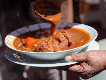 Adobo de cerdo. (Foto referencial/ANDINA)